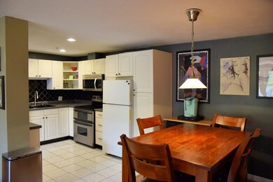 6 Tara Dr unit 5, Weymouth, MA 02188 - photo 4