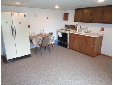 Suite Eat-In Kitchen!