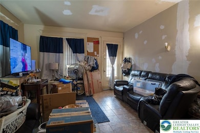 719 N 11th St, Allentown, PA 18102 - photo 4