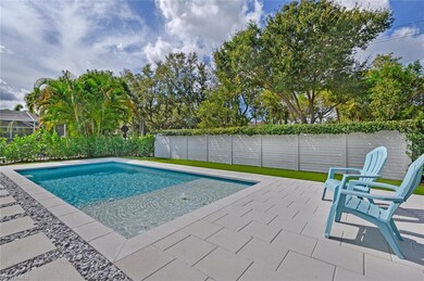 Brand new salt water pool, paver patio/deck, delux