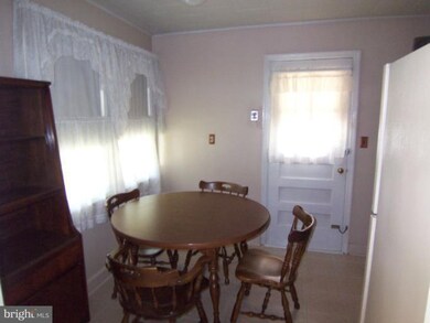 4502 Bayonne Ave, Baltimore, MD 21206 - photo 7