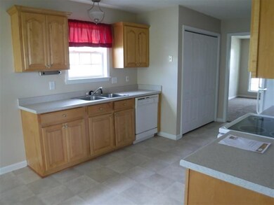 104 Tug Ct, Warner Robins, GA 31088 - photo 4