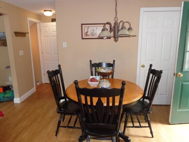 6A Meadow View Dr unit 9, Sanford, ME 04073 - photo 7