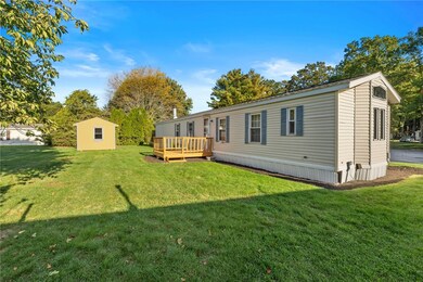 8 Idlewild Ct, Coventry, RI 02816 - photo 5