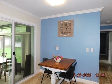 2627 W 38th St, Anderson, IN 46011 - photo 6