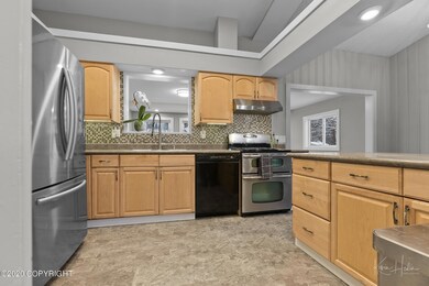3727 Coventry Dr-006-KHP