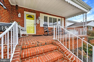 823 Dorsey Ave, Essex, MD 21221 - photo 2