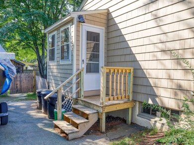 5-web-or-mls-Exterior-6