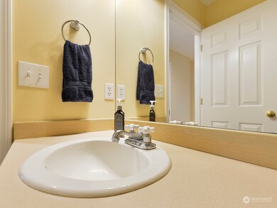 25424 213th Place SE unit 5, Maple Valley, WA 98038 - photo 5