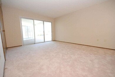 10718 W Wheatridge Dr, Sun City, AZ 85373 - photo 6