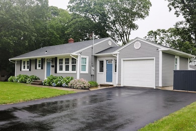 28 Whipple Ave, Westerly, RI 02891 - photo 3