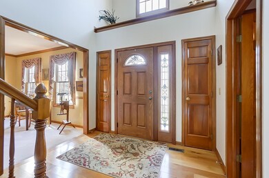 872 Wedgewood Dr, Marysville, OH 43040 - photo 6