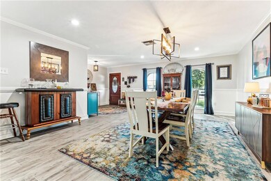 FORMAL DINING AREA