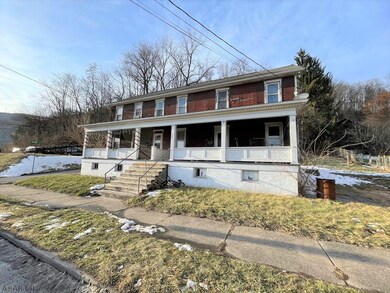 327 W Main St, Everett, PA 15537 - photo 2