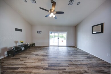 1528 W Loughlin Dr, Chandler, AZ 85224 - photo 6