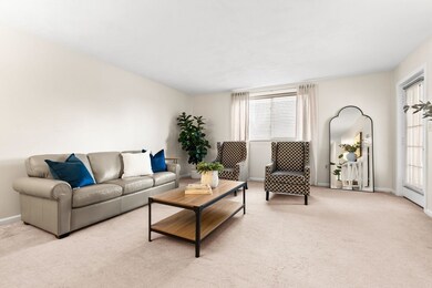 64 Broad Reach unit 108, Weymouth, MA 02191 - photo 2