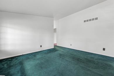 21301 Briarcliff St, Saint Clair Shores, MI 48082 - photo 7