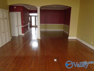 215 Lakepoint Dr, Gadsden, AL 35901 - photo 6