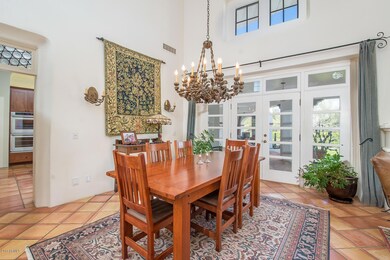Formal Dining