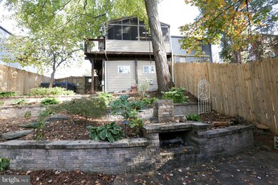 5856 Edgehill Dr, Alexandria, VA 22303 - photo 5