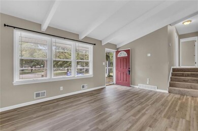 7300 Goddard St, Shawnee, KS 66203 - photo 5