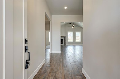 10412 SW 49th St, Mustang, OK 73064 - photo 6