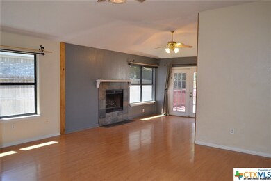 307 Wagontrain Cir, Copperas Cove, TX 76522 - photo 5