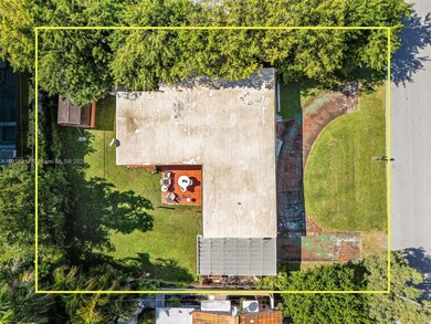 242 189th St, Sunny Isles Beach, FL 33160 - photo 3