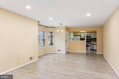 4 Huber Ct, Hightstown, NJ 08520 - photo 5