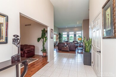 4823 Sawgrass Dr W, Ann Arbor, MI 48108 - photo 5