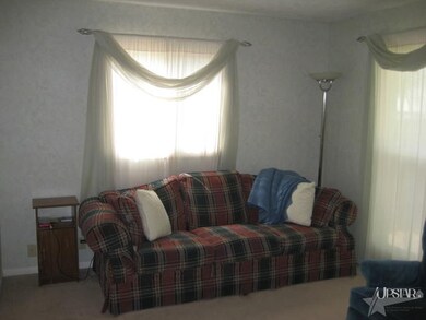 1119 Jersey St, Bluffton, IN 46714 - photo 3