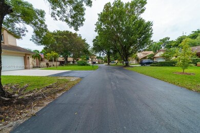 5443 SW 151st Place, Miami, FL 33185 - photo 4