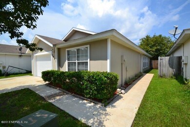 7853 Cherry Field Dr, Jacksonville, FL 32216 - photo 2