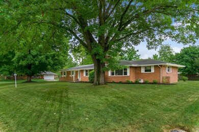 S - 9830 Circle Dr E- 011-2
