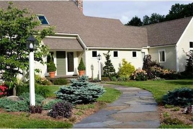 324 Audubon Rd, Leeds, MA 01053 - photo 2