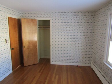 bedroom 1 (1)