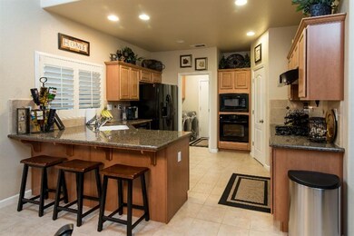 3083 N Clover Ave, Fresno, CA 93727 - photo 5