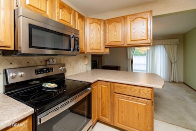 4606 Belmont Rd, Grand Forks, ND 58201 - photo 7