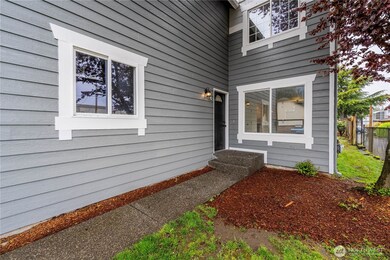 6916 Rainier Dr unit C, Everett, WA 98203 - photo 2