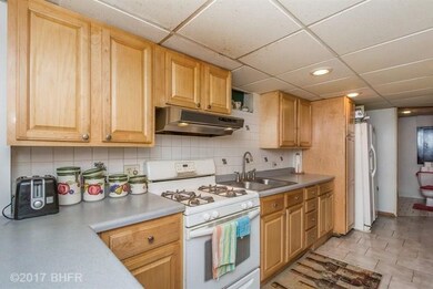 4112 E 10th St, Des Moines, IA 50313 - photo 5