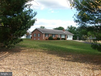 610 Foltz Rd, Edinburg, VA 22824 - photo 2