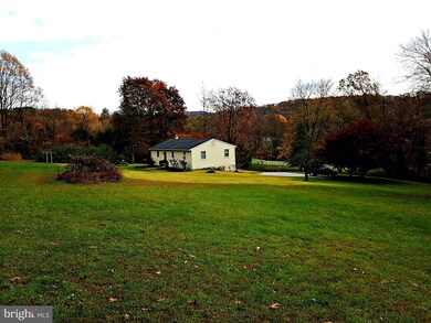 3221 Compass Rd, Honey Brook, PA 19344 - photo 5