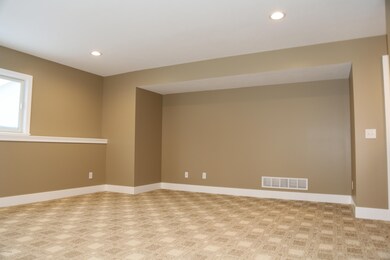 90 Brewer Park Cir unit 26, Grand Rapids, MI 49548 - photo 7