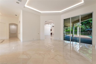 1252 Pocantico Ln, Naples, FL 34110 - photo 4