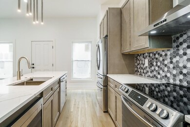 1205 Hamlet St, Columbus, OH 43201 - photo 5