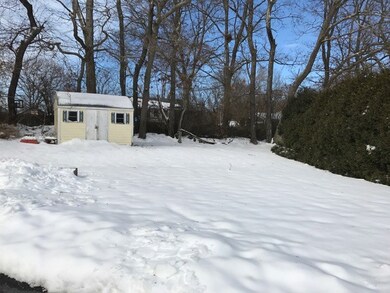 207 Briarwood Ave, Tiverton, RI 02878 - photo 3