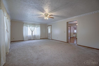 2107 Robin Ave, Fairfield, OH 45014 - photo 2