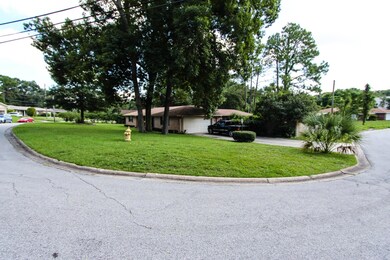 1109 Alderman Rd E, Jacksonville, FL 32211 - photo 3