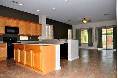 Kitchen-Family Room