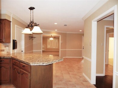 6005 Pleasant Ln, Texarkana, TX 75503 - photo 4